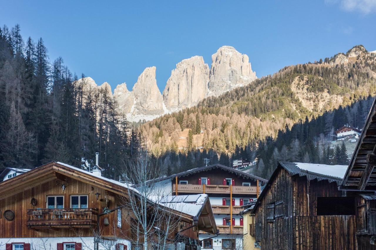 Chalet Osmar Appartamento 1 Campitello di Fassa Exterior photo