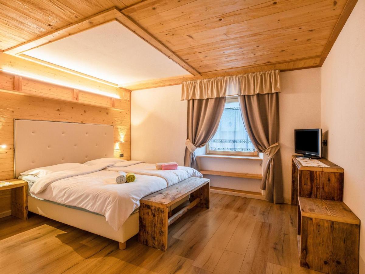 Chalet Osmar Appartamento 1 Campitello di Fassa Exterior photo